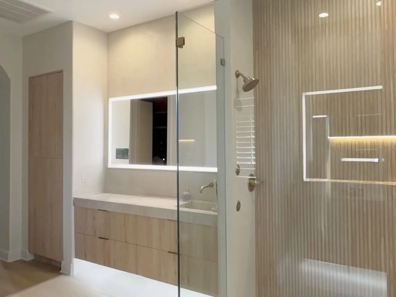 Completed CFN oak spa bathroom